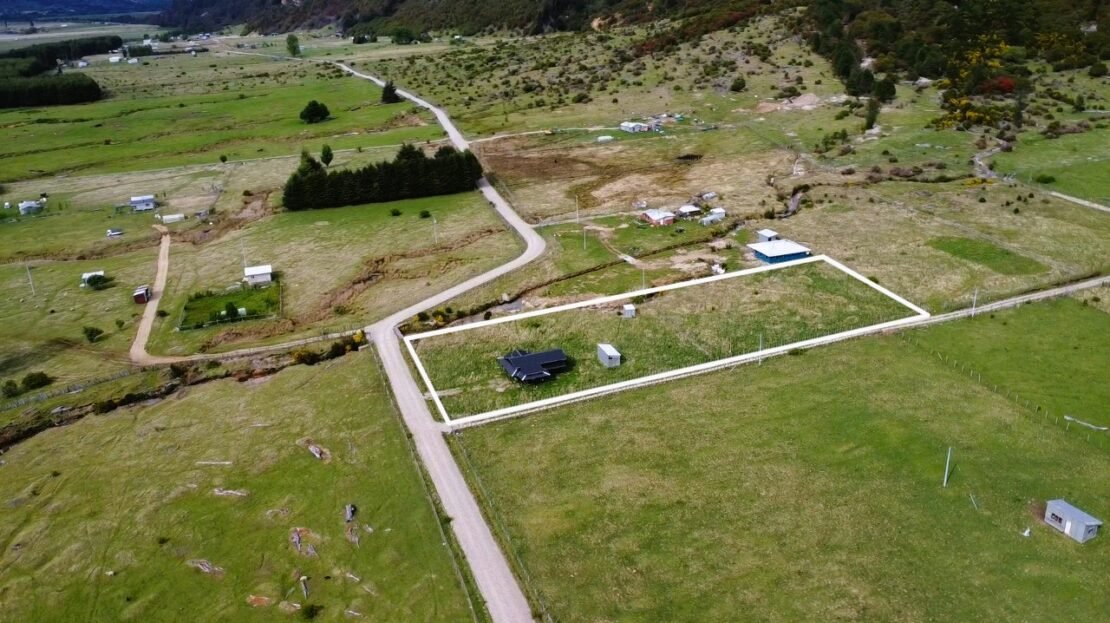 parcela y casa en mañihuales