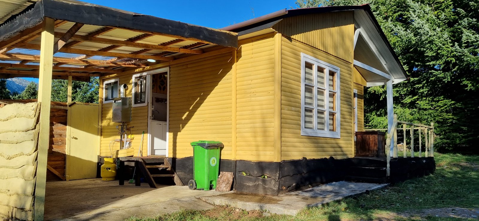 House for Sale in Puerto Aysen | 2 Bedrooms | 1 Bathroom | 36 m² | $400,000 - 3